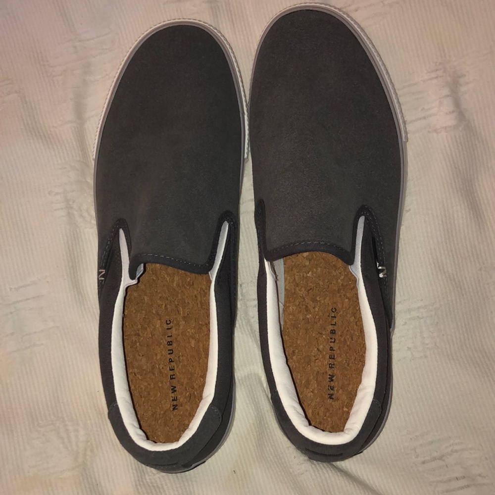 NEW REPUBLIC
STANTON RECYCLED SUEDE SNEAKERS